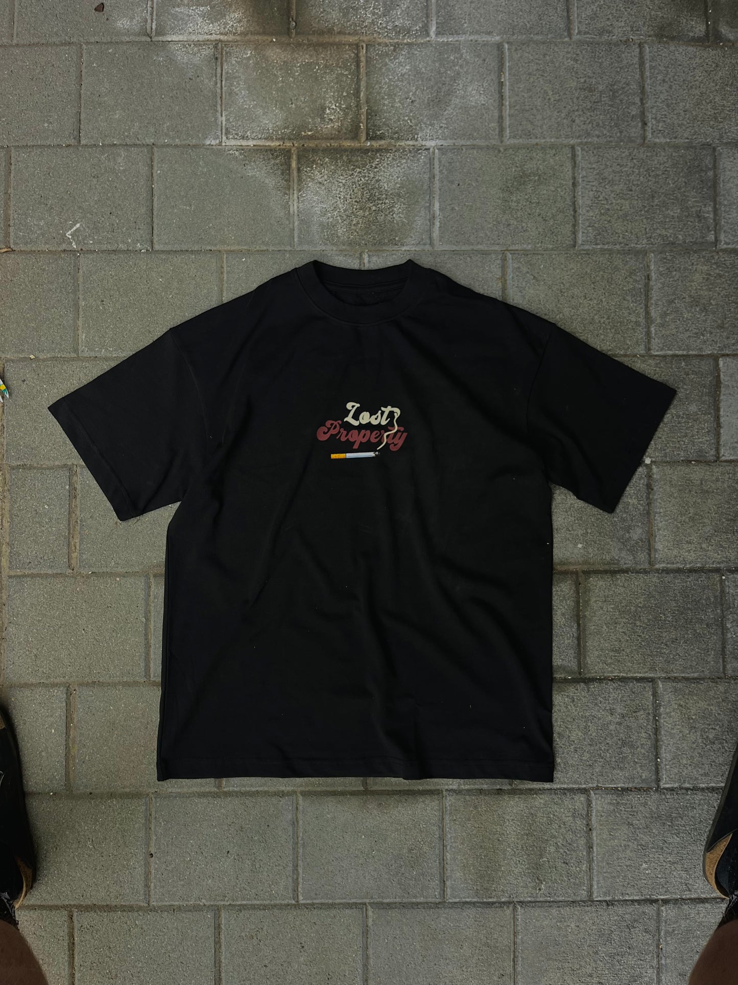 Cigarette tee